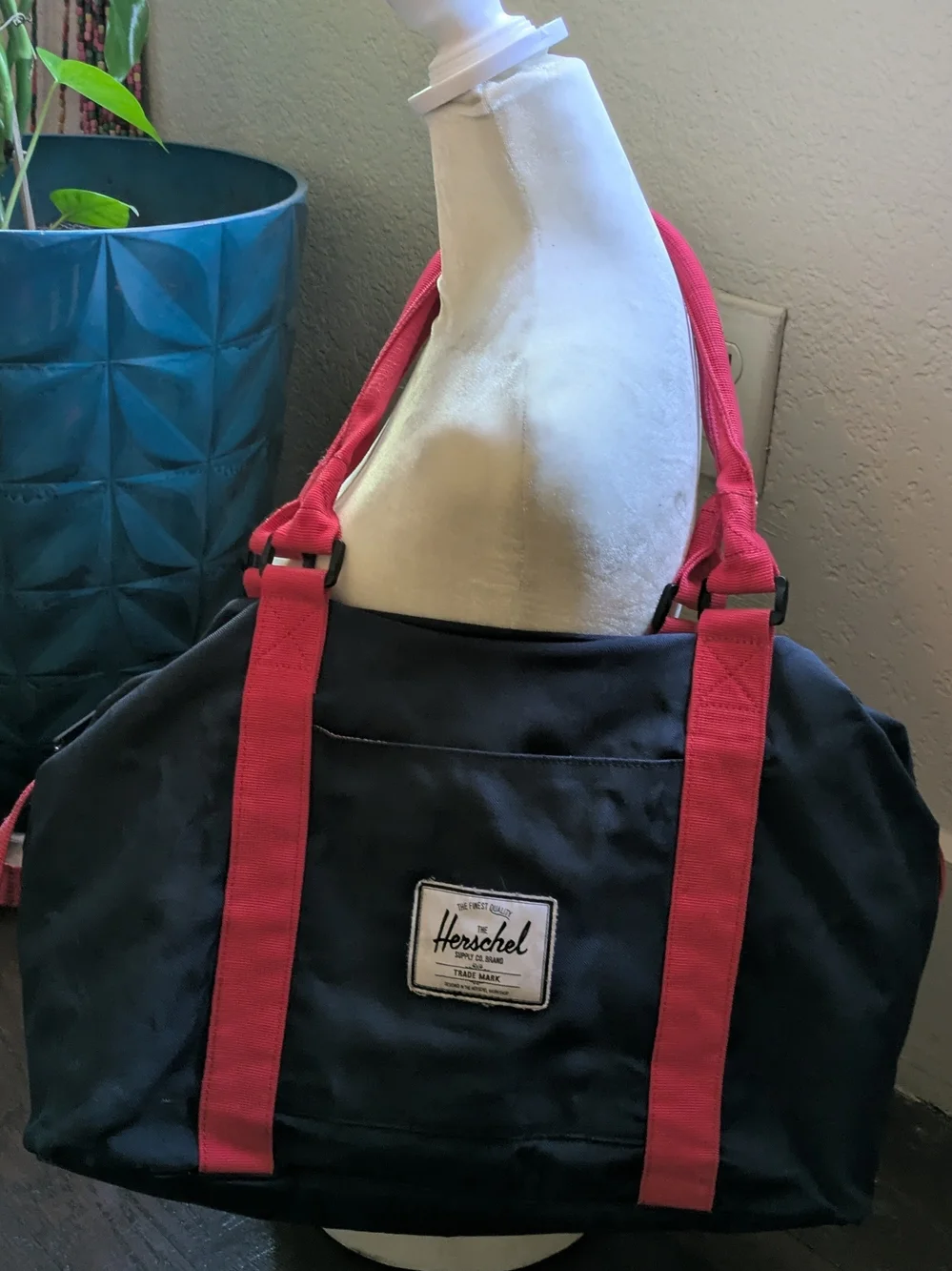 Herschel Supply Company Black Weekend Tote with Red Straps